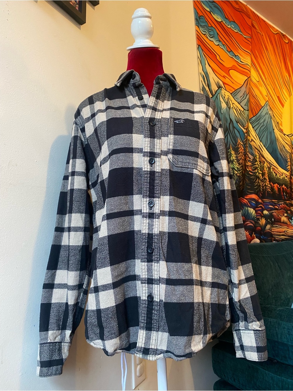 Hollister Black and Cream Plaid Button-Down Shirt